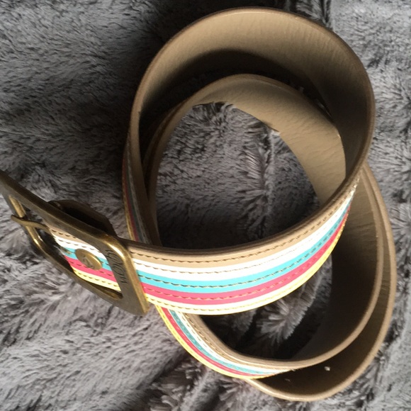 Gently used Volcom belt - Picture 3 of 9